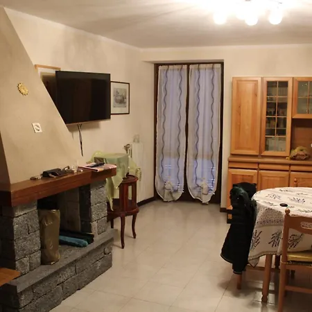Apartman Casa Valeria Civo